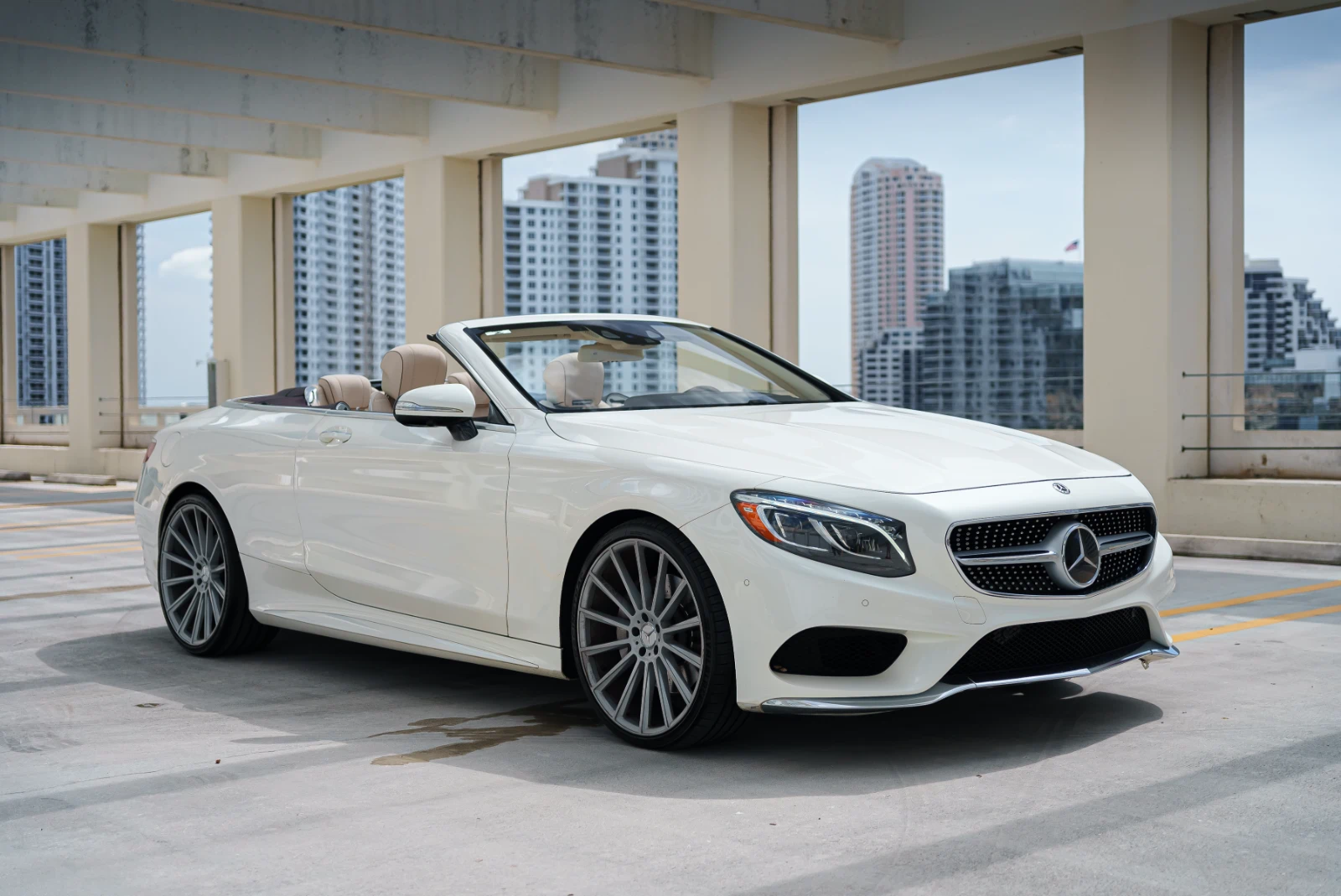 Mercedes-Benz S550 Convertible - Image 1